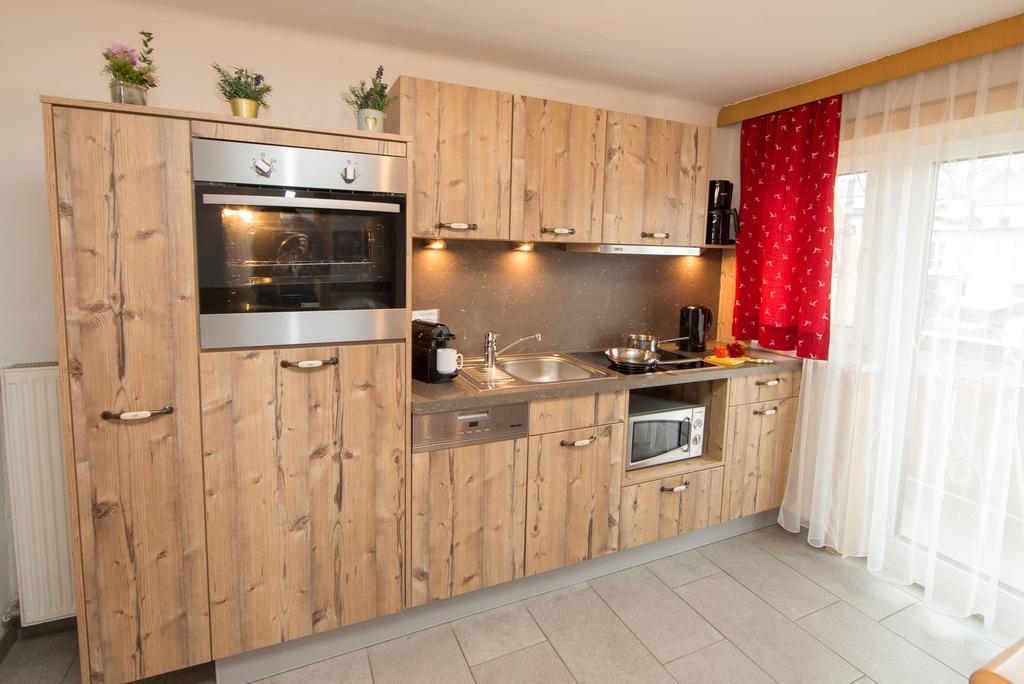 Apartmenthaus Gotthardt Kaprun Eksteriør billede